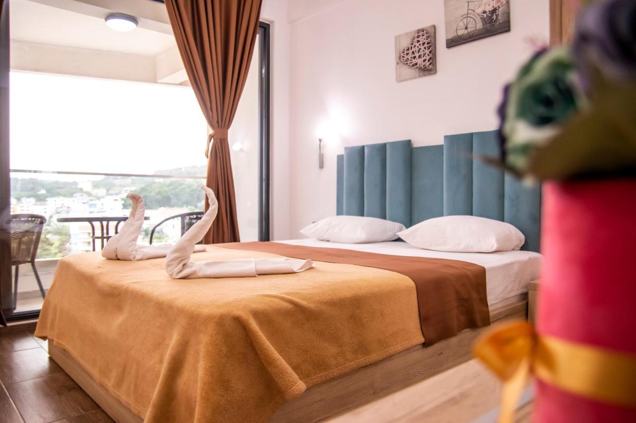 Hotel Lajka Luxury Ulcinj Kültér fotó