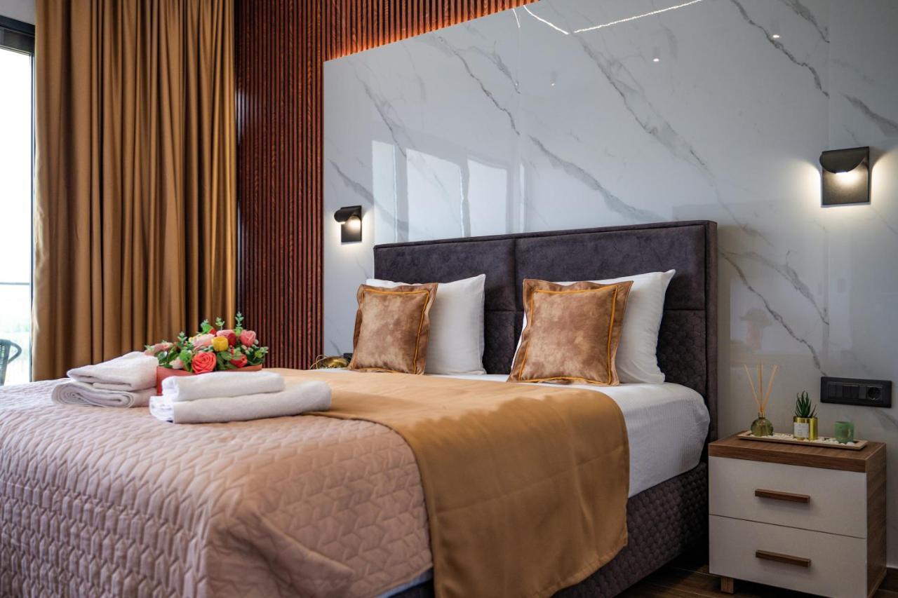 Hotel Lajka Luxury Ulcinj Kültér fotó
