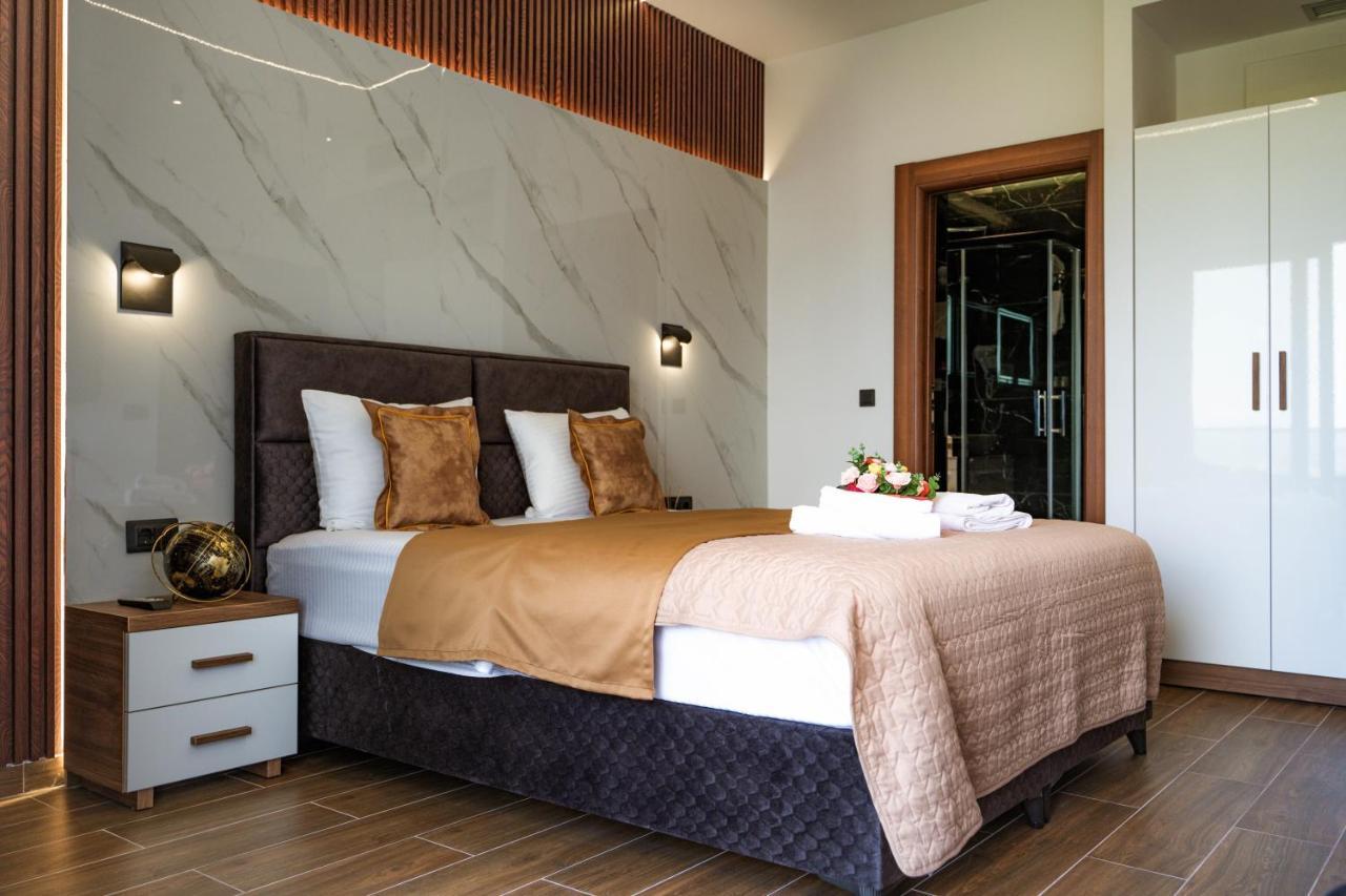 Hotel Lajka Luxury Ulcinj Kültér fotó