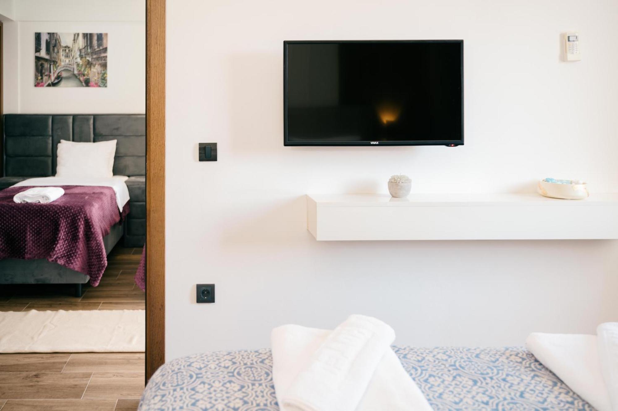 Hotel Lajka Luxury Ulcinj Kültér fotó
