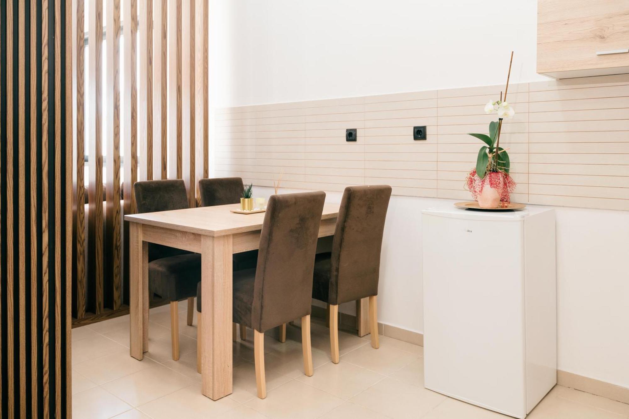 Hotel Lajka Luxury Ulcinj Kültér fotó