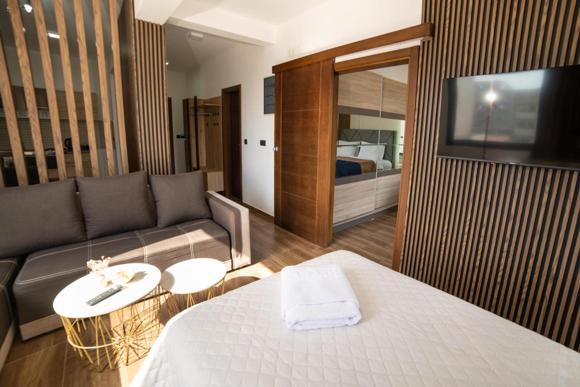 Hotel Lajka Luxury Ulcinj Kültér fotó