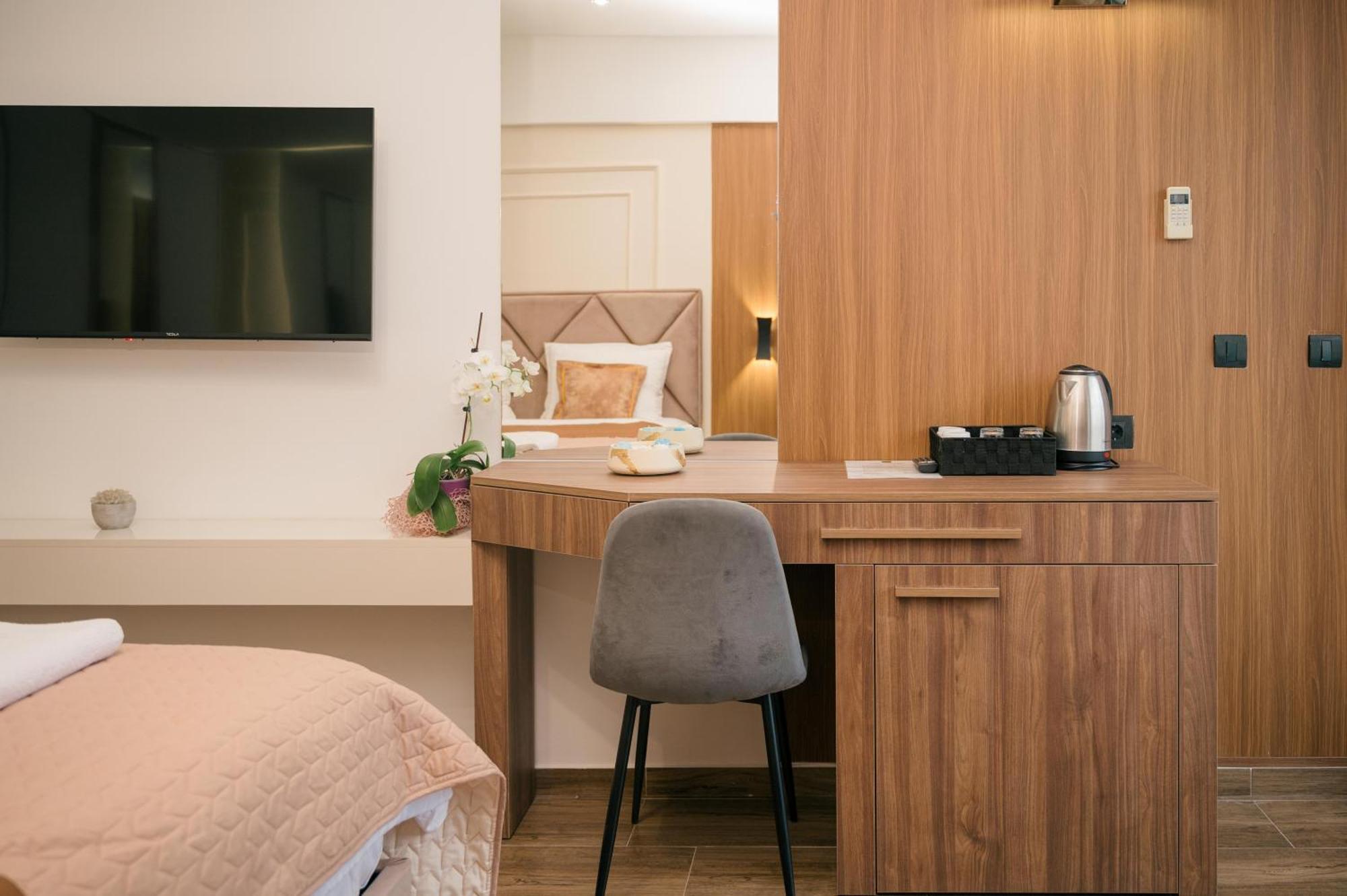 Hotel Lajka Luxury Ulcinj Kültér fotó