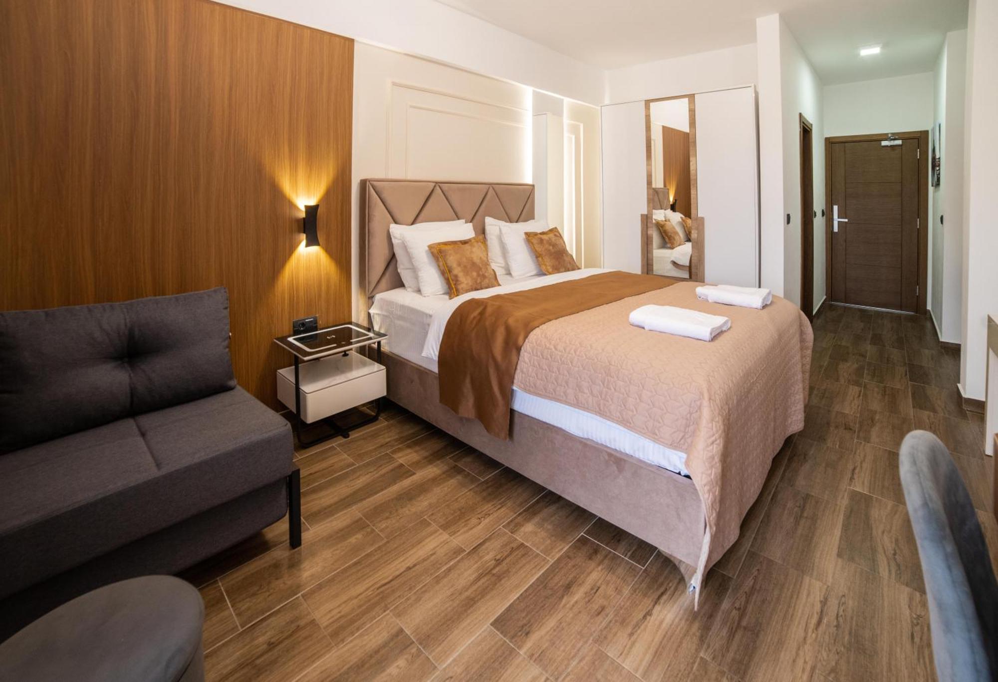 Hotel Lajka Luxury Ulcinj Kültér fotó