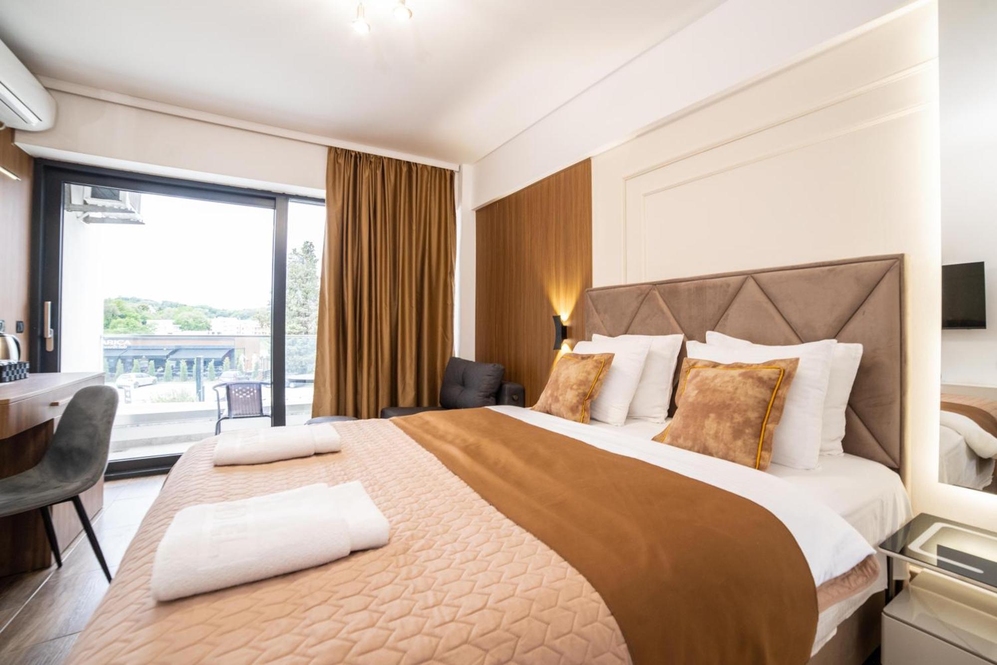 Hotel Lajka Luxury Ulcinj Kültér fotó