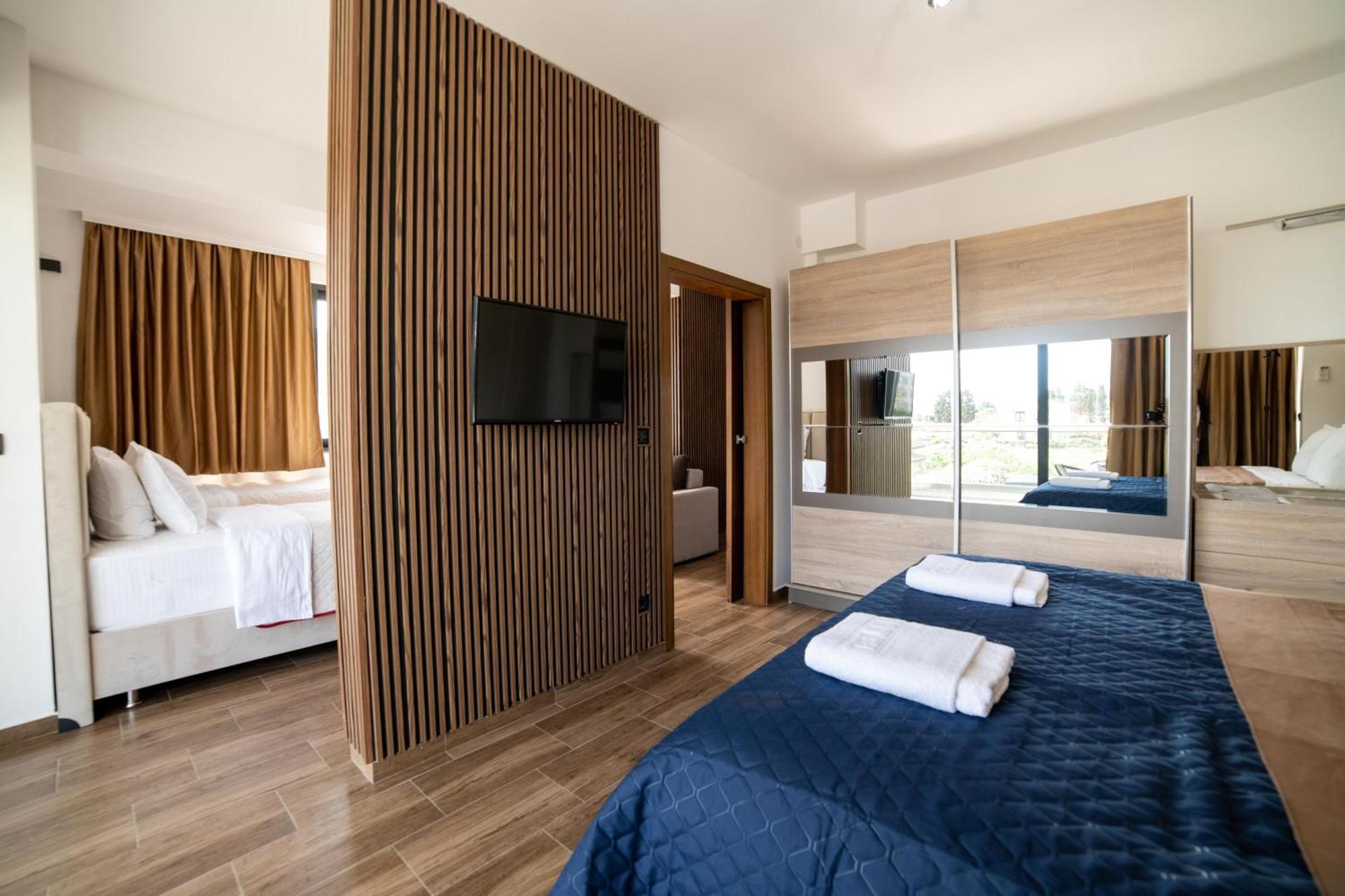 Hotel Lajka Luxury Ulcinj Kültér fotó