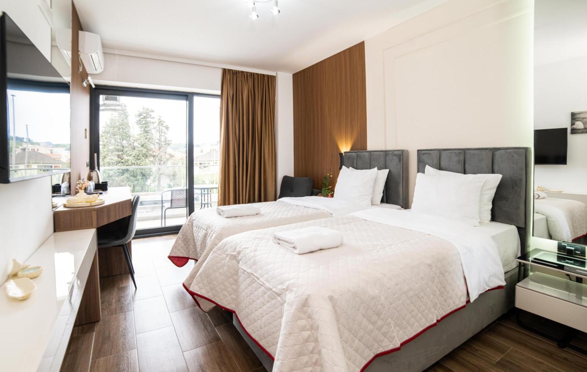 Hotel Lajka Luxury Ulcinj Kültér fotó