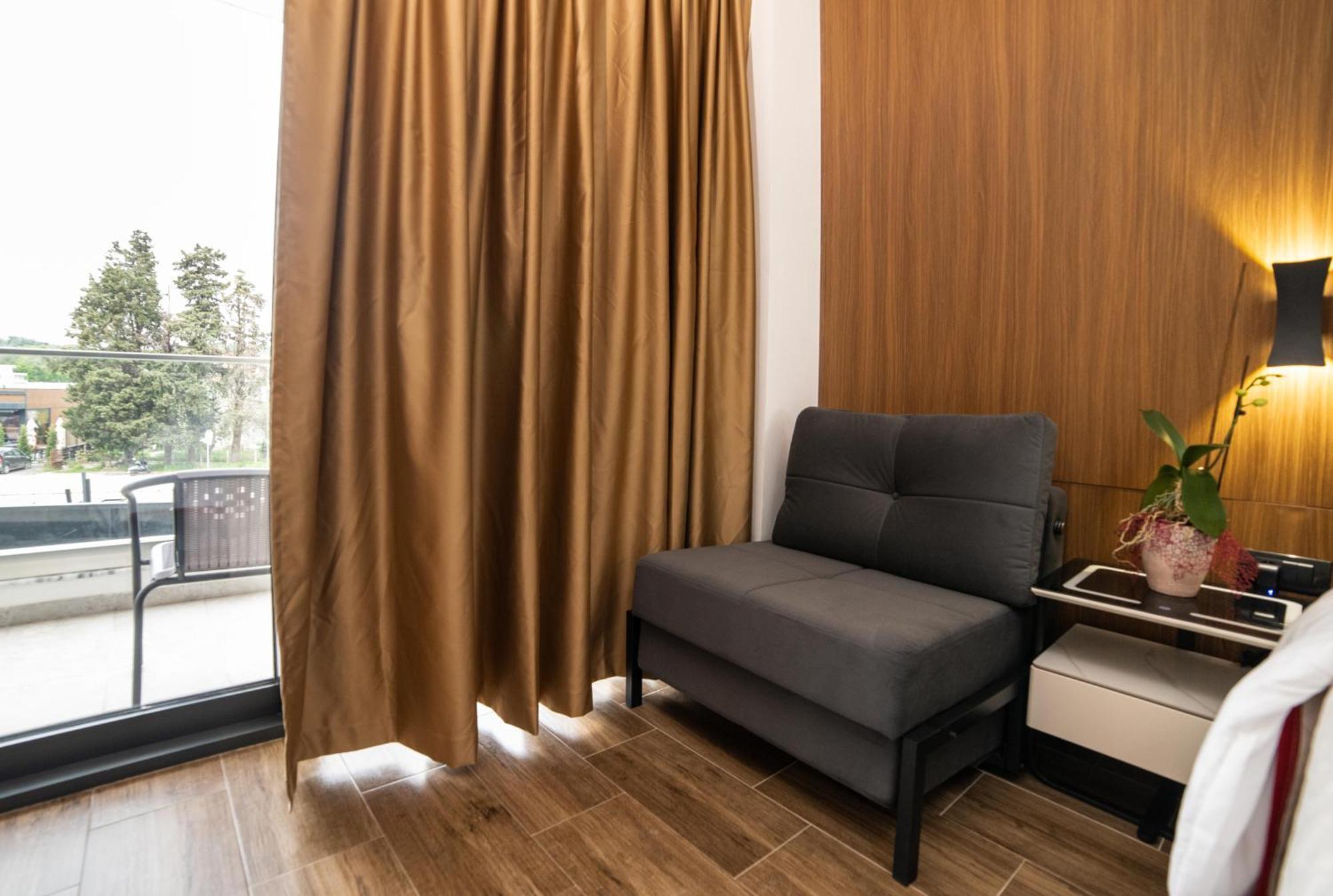 Hotel Lajka Luxury Ulcinj Kültér fotó